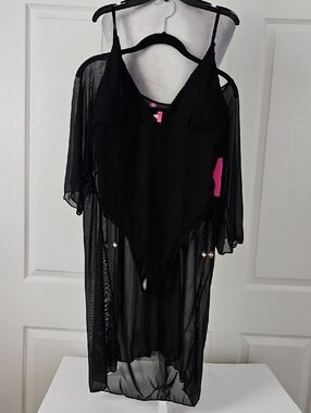 Betsey Johnson NWT 2PC Swimsuit and Coverup